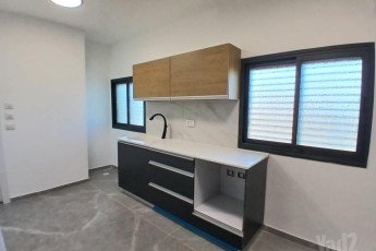 Сдается 2-х комнатная квартира в Кирьят-Моцктне на улице Рав Кук